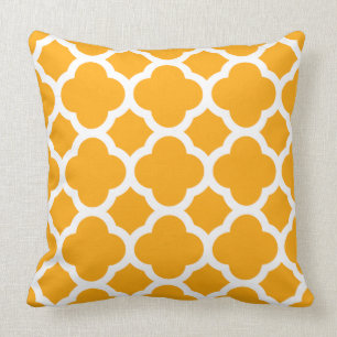 Fresh Butternut Color Moroccan Quatrefoil Pattern Throw Pillow