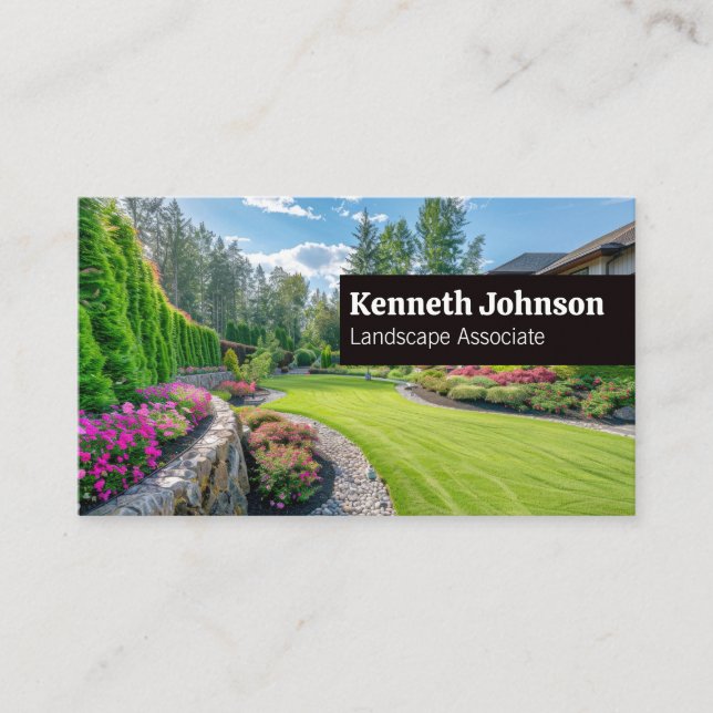 Fresh Cut Lawn | Residential Landscape Business Card (Front)