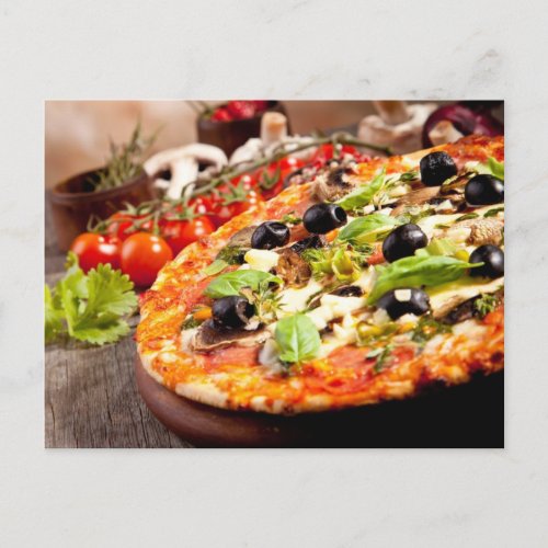 Fresh Italian pizza Postcard