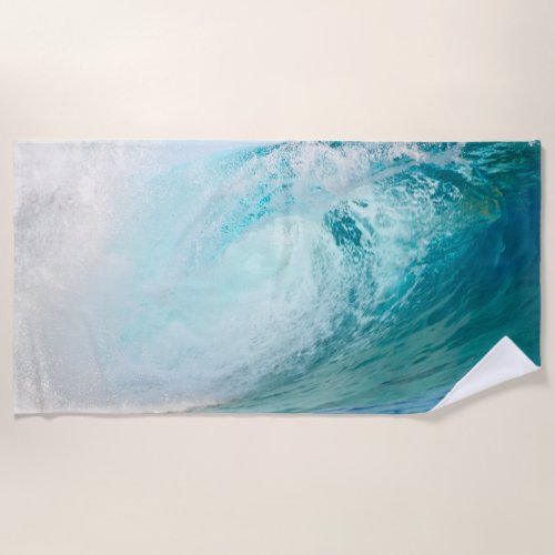 Fresh Pacific ocean blue wave breaking Beach Towel