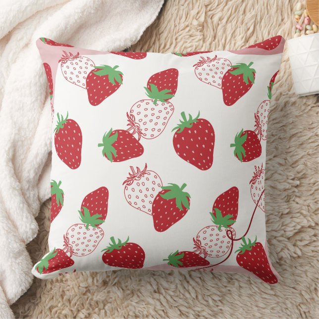 Fresh Strawberry Botanical Pattern Throw Pillow (Blanket)