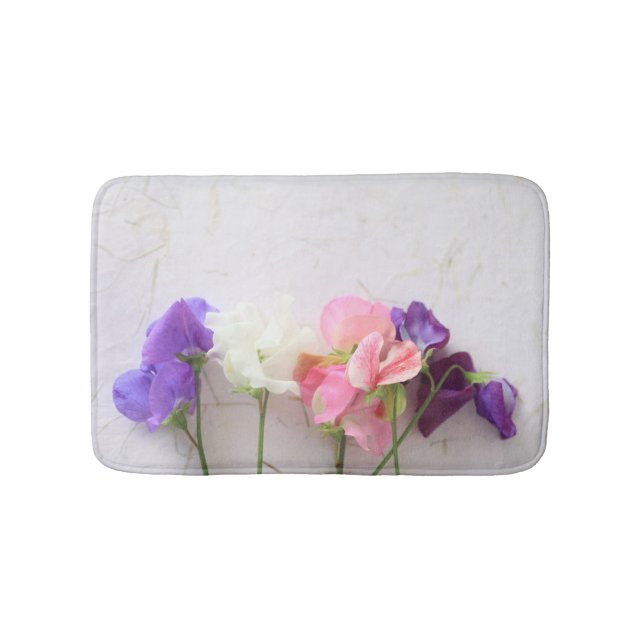 Fresh sweet peas bathroom mat (Front)