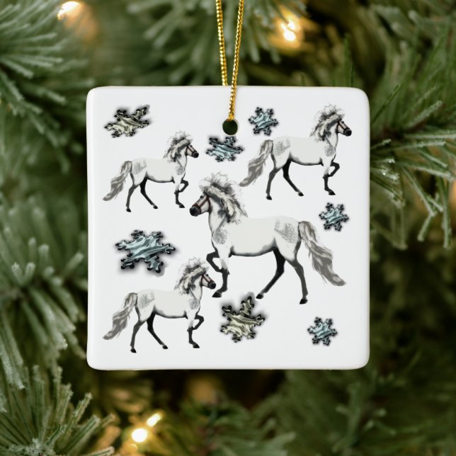 Frey Jol Christmas Icelandic Horse Ceramic Ornament (Tree)