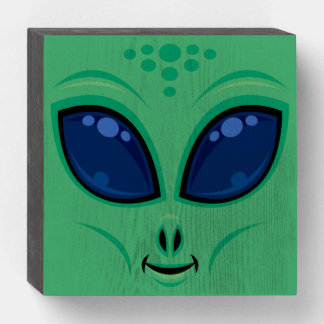 Friendly Cartoon Alien Face Wooden Box Sign
