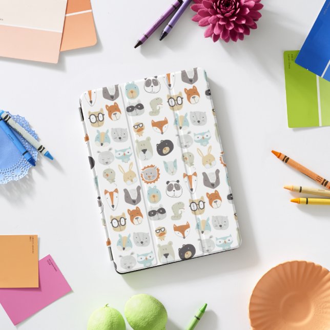 Friendly Faces | Cute Animal Portraits iPad Pro Cover (Desk)