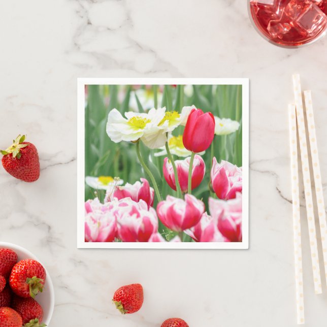 Friendly Flowers Napkins (Insitu)