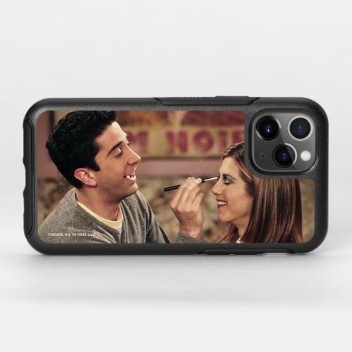 FRIENDS  Ross Does Rachels Makeup OtterBox Symmetry iPhone 11 Pro Case