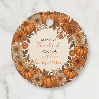 Friendsgiving Round Favor Tag Pumpkin Wreath