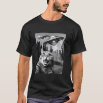 Frightened Cat Selfie With UFOs - Cat Lover Kitten T-Shirt