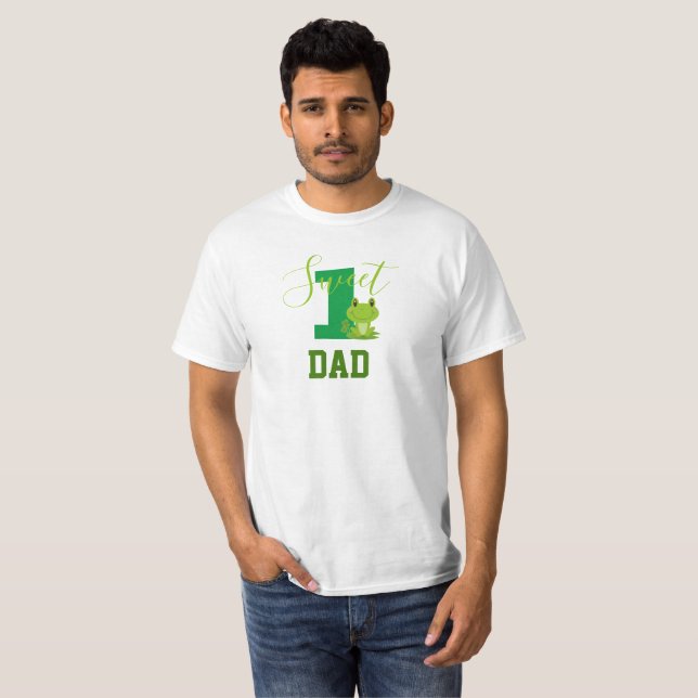 Frog 1st birthday sweet one dad matching outfit T-Shirt (Front Full)
