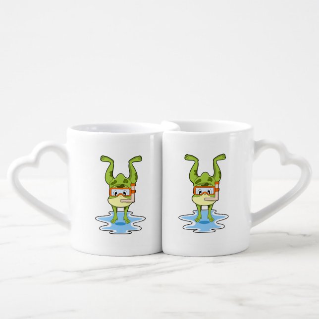 Frog at Diving with Snorkel Coffee Mug Set (Front Nesting)