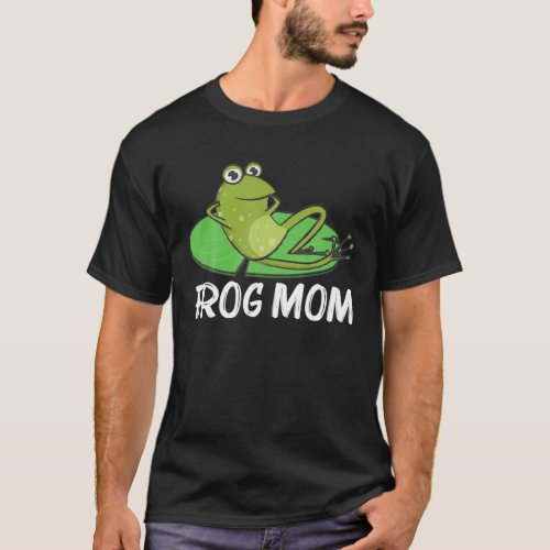 Frog Gift For Mom Women Cute Bullfrog Toad Tadpole T_Shirt