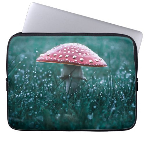 frog umbrella laptop sleeve