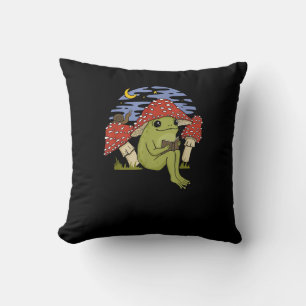 Frog With Mushroom Hat - Cottagecore Goblincore Bo Throw Pillow