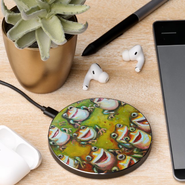 Frogs | Green Froggy Art Pattern Funny Wireless Charger (Desk 2)
