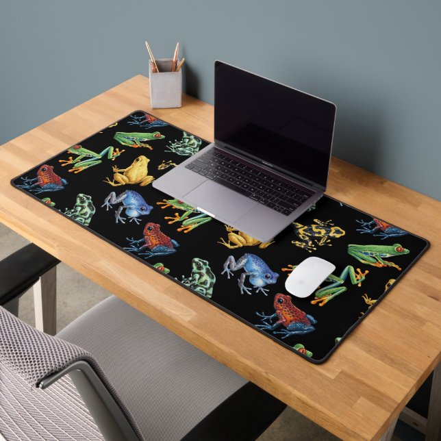Frogs on black desk mat (Office 2)