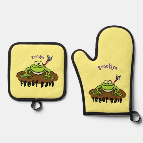 Frogs rule funny green frog cartoon oven mitt  pot holder set