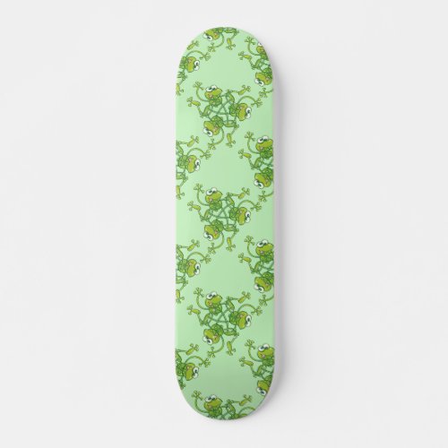 Frogs waving and having fun in a pattern design skateboard