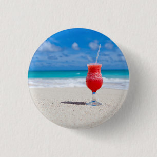 Frosty Strawberry Drink on the Beach Button