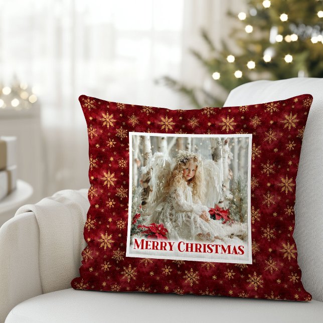 Frosty Victorian Angel Red and Gold Gift Pillow (Frosty Victorian Angel Red and Gold Gift Pillow)