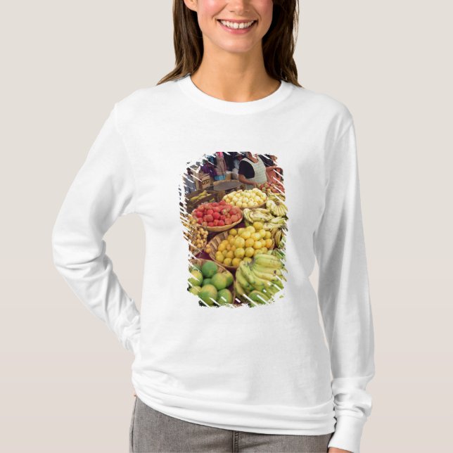 Fruit and vegetable stall T-Shirt (Front)