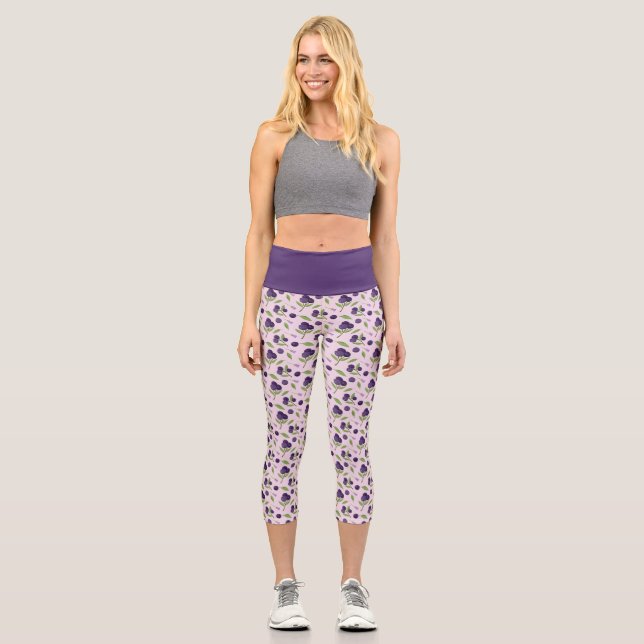 Fruit Basket Pattern Collection - Blueberries Capri Leggings (Front)