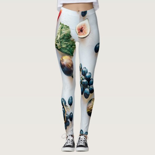 Fruits and dry foods and leaves pattern leggings