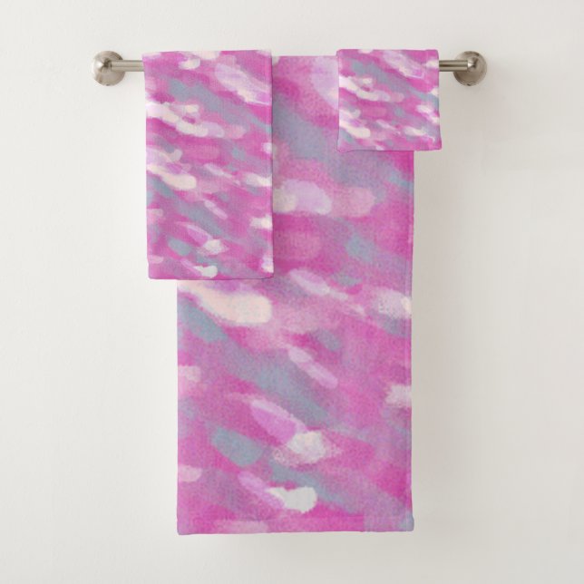 Fuchsia and Gray Watercolor Bath Towel Set (Insitu)