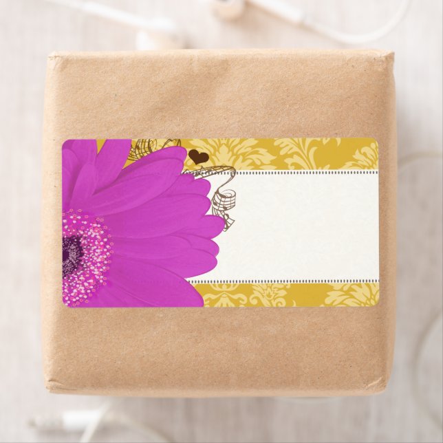 Fuchsia Gerber Daisy & Golden Glow Damask Label (Insitu)
