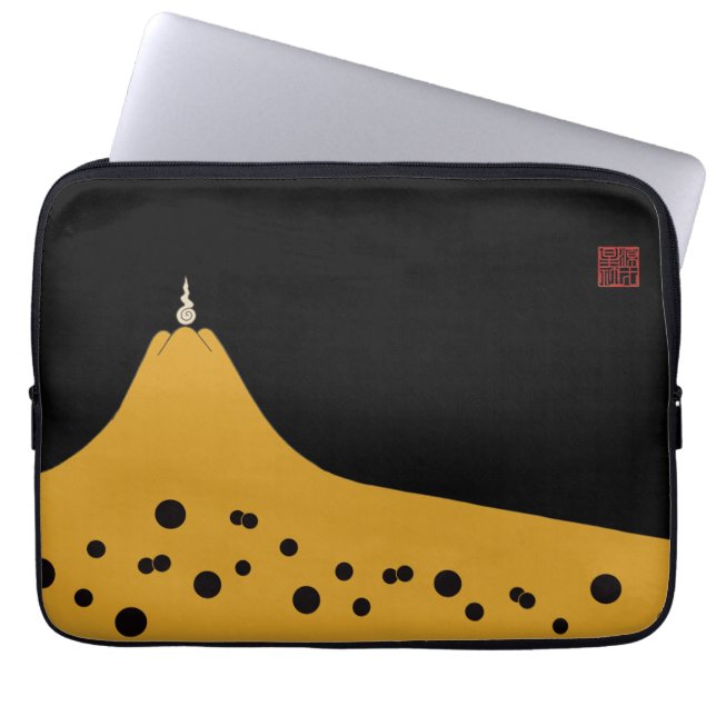 Fujigoshinkamonkurokirasya-Jinbaori Laptop Sleeve (Front)