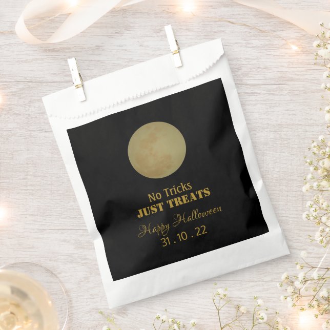 Full Moon, Halloween Party Treat Favor Bags (Clipped)