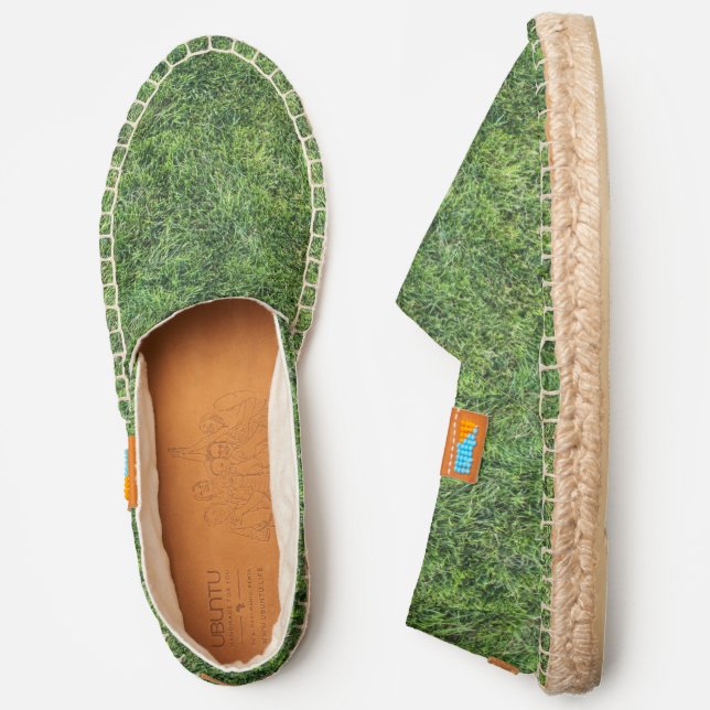 Fun green grass pattern modern cute espadrilles (Side)