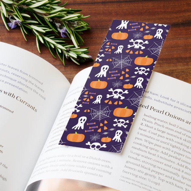 Fun Halloween Pattern Bookmarks (Book)