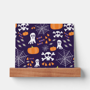 Fun Halloween Pattern Picture Ledge