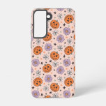 Fun Halloween Pumpkins and Flowers Pattern Samsung Galaxy S21 Case