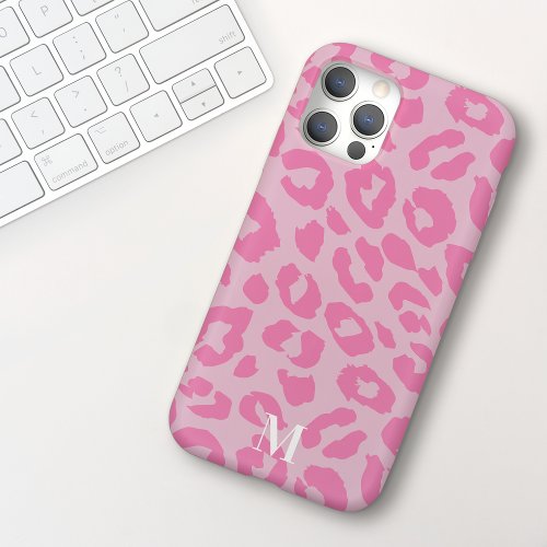 Fun Modern Pink Leopard Print Monogram iPhone 15 Case
