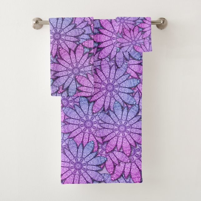Fun Purple Flowers Bath Towel Set (Insitu)