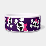 Fun purple skulls and bows pattern bowl<br><div class="desc">Cute skulls with heart eyes and pink bows pattern with purple background. Cute skull gift ideas ideal for halloween.</div>