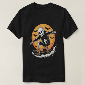 Fun Skeleton Skateboard Under Full Moon Halloween T-Shirt