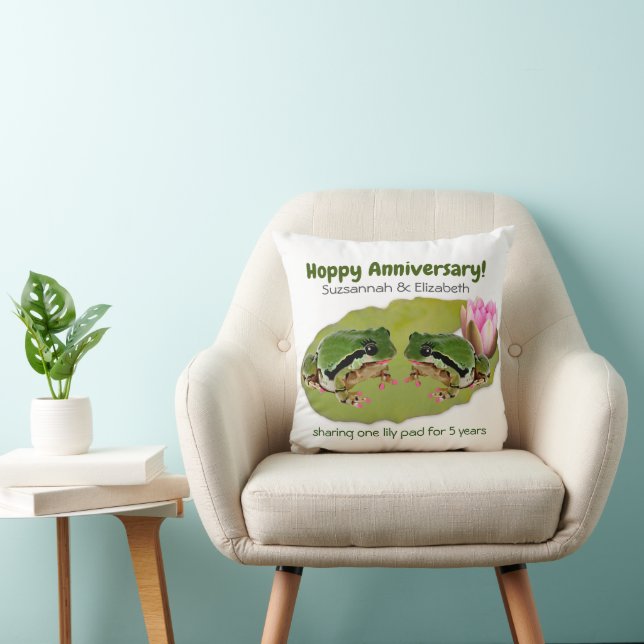 Fun Wedding  Anniversary Frog Couple Template Throw Pillow (Chair)