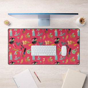 Fun Wizard of Oz on red children's design Desk Mat