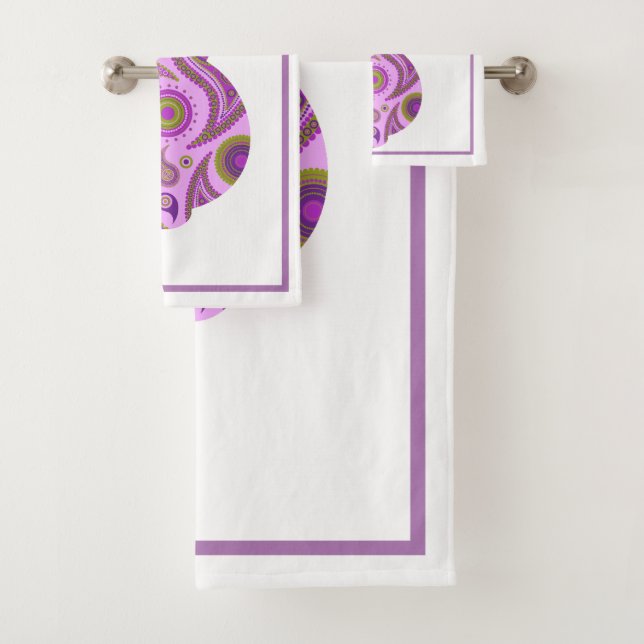 Funky Bunny in Crazy Paisley Bathroom Towel Set (Insitu)