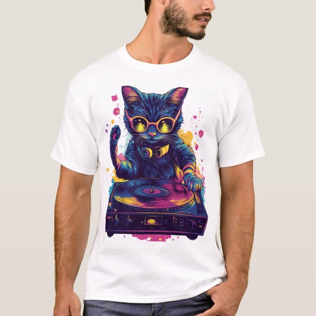Funky DJ Cat – Retro Disco Kitty Party T-Shirt (Front)