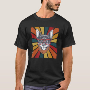 Funky Retro Chihuahua With Sunglasses Colorful Des T-Shirt