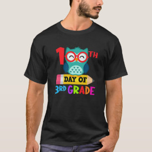 Funny 100th Day Of 3rd Grade Owl Gift Teacher Stud T-Shirt