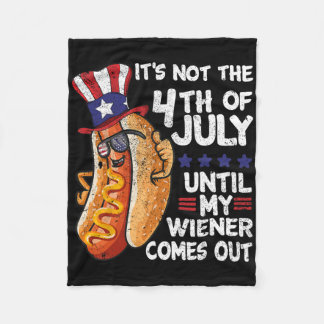 Funny 4th Of July Hot Dog Wiener Comes Out Bbq Par Fleece Blanket