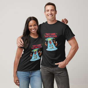 Funny Alien BBQ UFO Abduction Hot Dogs Burgers T-Shirt