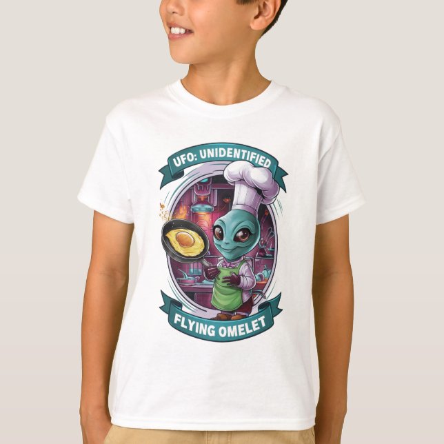 Funny Alien Chef UFO  T-Shirt (Front)