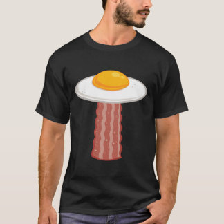 Funny Bacon Egg UFO Breakfast Food Alien Humor T-Shirt