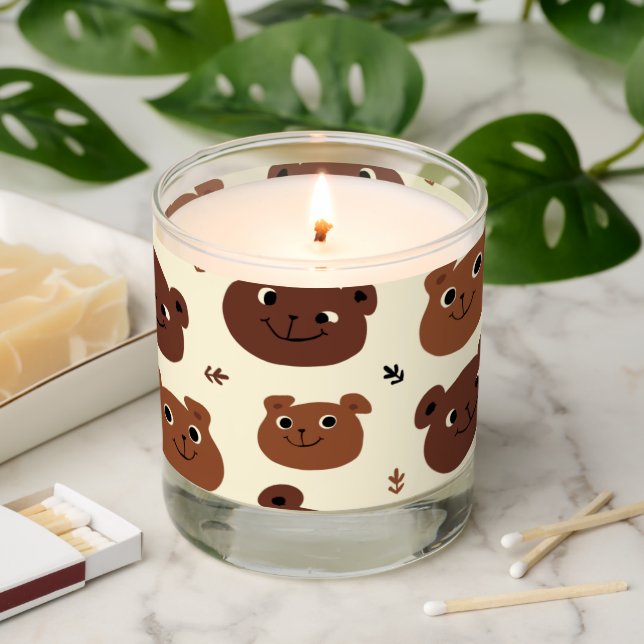 Funny bear face scented candle (Lit)